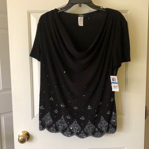 Black T-shirt with pattern sequence bottom